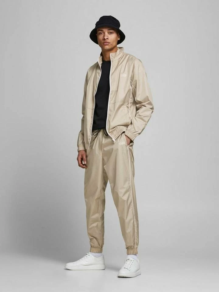 Blitzangebot 😍 Jack & Jones Trainingsjacke »JJIPIPPEN« Beige, Navy ⭐ 3 Blitzangebot 😍 Jack & Jones Trainingsjacke »JJIPIPPEN« Beige, Navy ⭐ – Bild 3