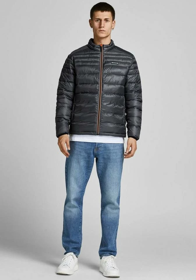 Coupon 🧨 Jack & Jones Steppjacke »ACE PUFFER COLLAR« Lila, Rot, Navy-rot, Olivgrün ✨ 1 Coupon 🧨 Jack & Jones Steppjacke »ACE PUFFER COLLAR« Lila, Rot, Navy-rot, Olivgrün ✨