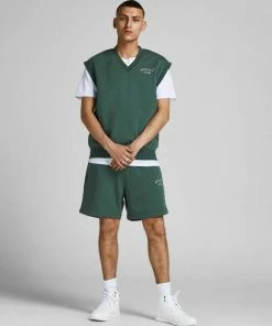 Billig ✨ Jack & Jones 👖 Jeansweste »Tobias« 😍 16 Billig ✨ Jack & Jones 👖 Jeansweste »Tobias« 😍 -Offizieller Jones-Shop 23d9c513 1f89 5a8f 99c9 fca73b4ecacc