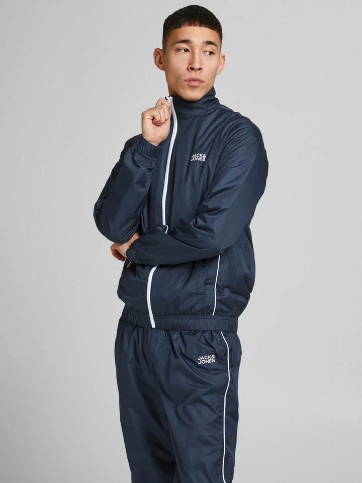Blitzangebot 😍 Jack & Jones Trainingsjacke »JJIPIPPEN« Beige, Navy ⭐ 7 Blitzangebot 😍 Jack & Jones Trainingsjacke »JJIPIPPEN« Beige, Navy ⭐ – Bild 7