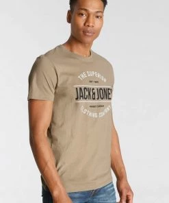 Beste Bewertungen von ⭐ Jack & Jones T-Shirt »BRAT TEE« mit Logoprint Schwarz, Beige, Graublau, Navy 🛒 -Offizieller Jones-Shop 34212189 8e6a 5ccd 90e4 a87683db15d4