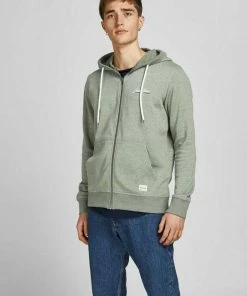 Top 10 🌟 Jack & Jones Sweatjacke »Tons« (1-tlg) ❤️ 14 Top 10 🌟 Jack & Jones Sweatjacke »Tons« (1-tlg) ❤️ -Offizieller Jones-Shop 3daba8c7 8115 528f a994 64b98b00ab40