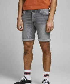 Brandneu 🌟 Jack & Jones Shorts »RICK ORIGINAL SHORTS« Grau, Schwarz, Dunkelblau, Hellblau 🔔 47 Brandneu 🌟 Jack & Jones Shorts »RICK ORIGINAL SHORTS« Grau, Schwarz, Dunkelblau, Hellblau 🔔 -Offizieller Jones-Shop 40e08b62 3c7e 5371 bc39 ee3a3a165375