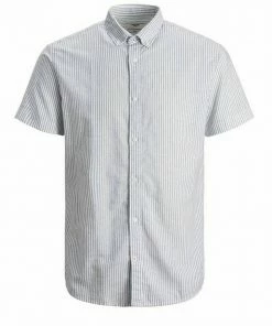 Bestpreis ❤️ Jack & Jones Kurzarmhemd 🎁 -Offizieller Jones-Shop 5a905f05 c9dc 597f 8e7d ea4e761c5d97