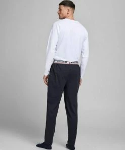 Angebote 🔥 Jack & Jones Pyjama »Pyjamahose JONES« (1 tlg) mit elastischem Bund Dark Navy, Light Grey Melange 😍 12 Angebote 🔥 Jack & Jones Pyjama »Pyjamahose JONES« (1 tlg) mit elastischem Bund Dark Navy, Light Grey Melange 😍 -Offizieller Jones-Shop 78010cf1 9269 4644 8104 80131c6ecdfc