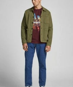 Angebote 🧨 Jack & Jones T-Shirt »URBAN-CITY TEE SS CREW NECK« Weiß, Bordeaux, Marine, Schwarz 🎁 20 Angebote 🧨 Jack & Jones T-Shirt »URBAN-CITY TEE SS CREW NECK« Weiß, Bordeaux, Marine, Schwarz 🎁 -Offizieller Jones-Shop 827b50ff 28d3 5e9a 9b75 57c57cd2446e