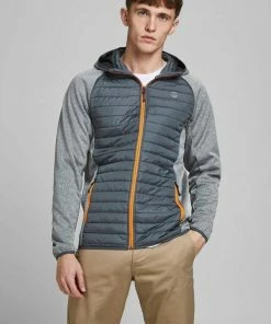 Angebote ✨ Jack & Jones Steppjacke »MULTI QUILTED JACKET« Grau, Schwarz, Navy, Olivgrün 💯 17 Angebote ✨ Jack & Jones Steppjacke »MULTI QUILTED JACKET« Grau, Schwarz, Navy, Olivgrün 💯 -Offizieller Jones-Shop 8d0c3419 2ac9 5b48 a792 09db0946f66d