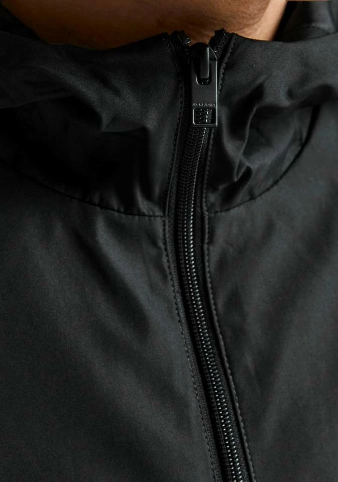 Blitzangebot 👍 Jack & Jones Blouson »SEAM JACKET HOOD« Olivgrün, Schwarz, Hellgrau, Rot-schwarz 🌟 3 Blitzangebot 👍 Jack & Jones Blouson »SEAM JACKET HOOD« Olivgrün, Schwarz, Hellgrau, Rot-schwarz 🌟 – Bild 3