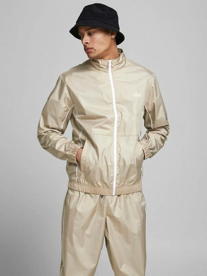 Blitzangebot 😍 Jack & Jones Trainingsjacke »JJIPIPPEN« Beige, Navy ⭐ 1 Blitzangebot 😍 Jack & Jones Trainingsjacke »JJIPIPPEN« Beige, Navy ⭐