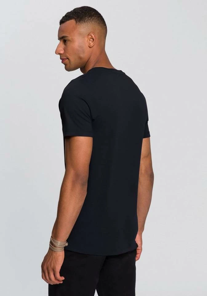 Top 10 🤩 Jack & Jones T-Shirt »STUDIO TEE« Navy, Khaki, Bordeaux, Offwhite 🧨 2 Top 10 🤩 Jack & Jones T-Shirt »STUDIO TEE« Navy, Khaki, Bordeaux, Offwhite 🧨 – Bild 2