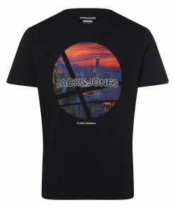 Angebote 🧨 Jack & Jones T-Shirt »URBAN-CITY TEE SS CREW NECK« Weiß, Bordeaux, Marine, Schwarz 🎁 25 Angebote 🧨 Jack & Jones T-Shirt »URBAN-CITY TEE SS CREW NECK« Weiß, Bordeaux, Marine, Schwarz 🎁 -Offizieller Jones-Shop c342d938 1f8f 5e7e 86cf 6a1cdaf67fcd