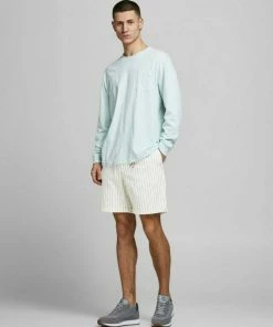 Angebote 🌟 Jack & Jones Chinoshorts 🎁 -Offizieller Jones-Shop c8f70e5a 7cdb 53cf adf4 fe56aca9cedb