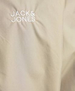 Blitzangebot 😍 Jack & Jones Trainingsjacke »JJIPIPPEN« Beige, Navy ⭐ 12 Blitzangebot 😍 Jack & Jones Trainingsjacke »JJIPIPPEN« Beige, Navy ⭐ -Offizieller Jones-Shop d670f938 9f5b 4e34 945d 4354b1f89841