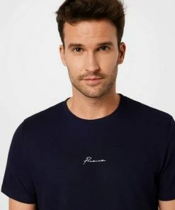 Neu ✨ Jack & Jones T-Shirt »FRANCO« (1-tlg) 🛒 12 Neu ✨ Jack & Jones T-Shirt »FRANCO« (1-tlg) 🛒 -Offizieller Jones-Shop e4d8c858 0807 578a 9075 56020275d837