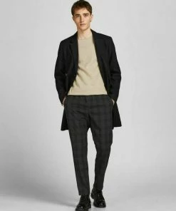 Rabatt ⭐ Jack & Jones Rundhalspullover ⌛ -Offizieller Jones-Shop e706caaa cb71 5f0a 860f 4832a92fe0d5