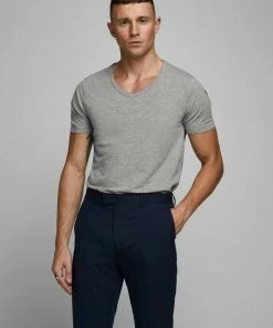 Coupon 🔥 Jack & Jones T-Shirt »SLIM- FIT BASIC TEE V-NECK« mit V-Ausschnitt White, Light Grey Melange, Black, Navy Blazer 🥰 -Offizieller Jones-Shop e85feba0 c063 5320 95b7 6b4d70549b70