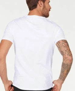 Am billigsten ✨ Jack & Jones T-Shirt »CORP LOGO TEE« (Packung, 3-tlg., 3er-Pack) 3er Packung 🛒 -Offizieller Jones-Shop ebbd6135 df47 5edc aae7 c0410b807919