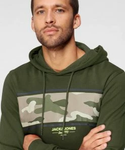 Brandneu ✔️ Jack & Jones Kapuzensweatshirt »SOLDIER SWEAT HOOD« Schwarz, Navy, Olivgrün ❤️ 18 Brandneu ✔️ Jack & Jones Kapuzensweatshirt »SOLDIER SWEAT HOOD« Schwarz, Navy, Olivgrün ❤️ -Offizieller Jones-Shop eeac74bc aa05 566c a503 4bd46ed65c2f