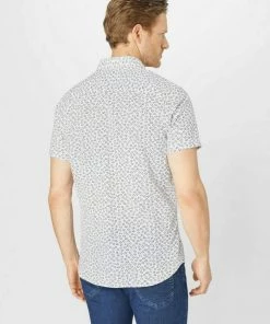 Coupon ✔️ Jack & Jones Kurzarmhemd 😉 12 Coupon ✔️ Jack & Jones Kurzarmhemd 😉 -Offizieller Jones-Shop fc06e0be 476a 505f b7c2 625604144946